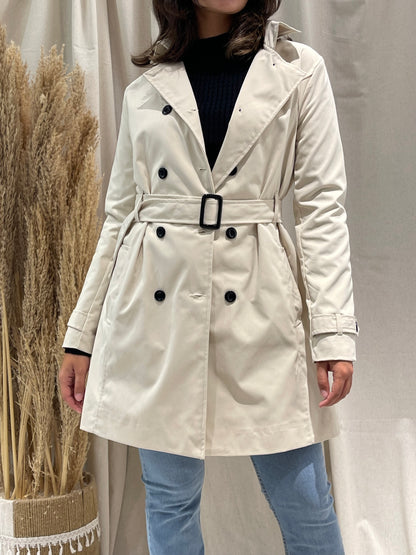 Short trench coat