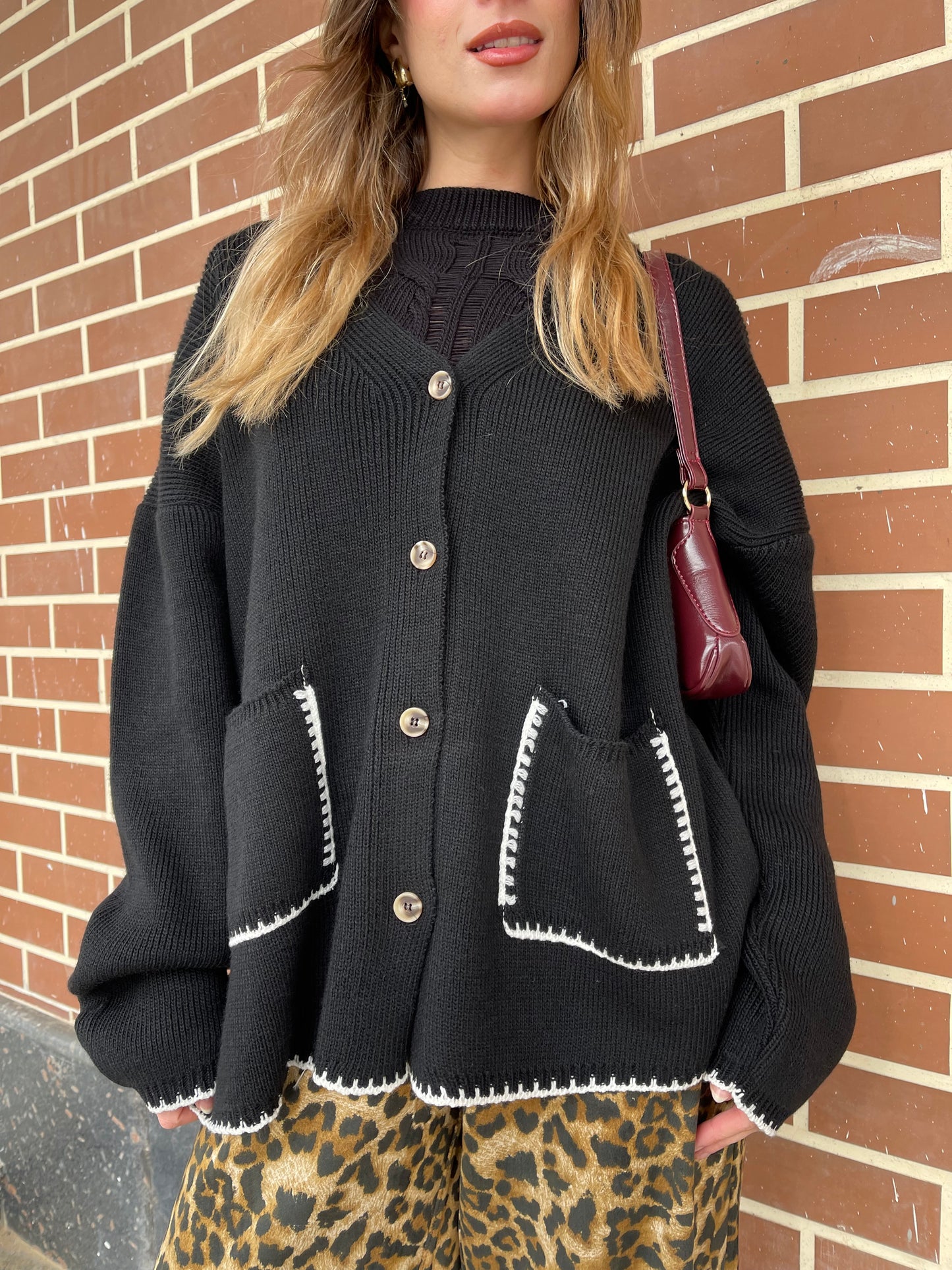 Contrast Trim Knit Cardigan