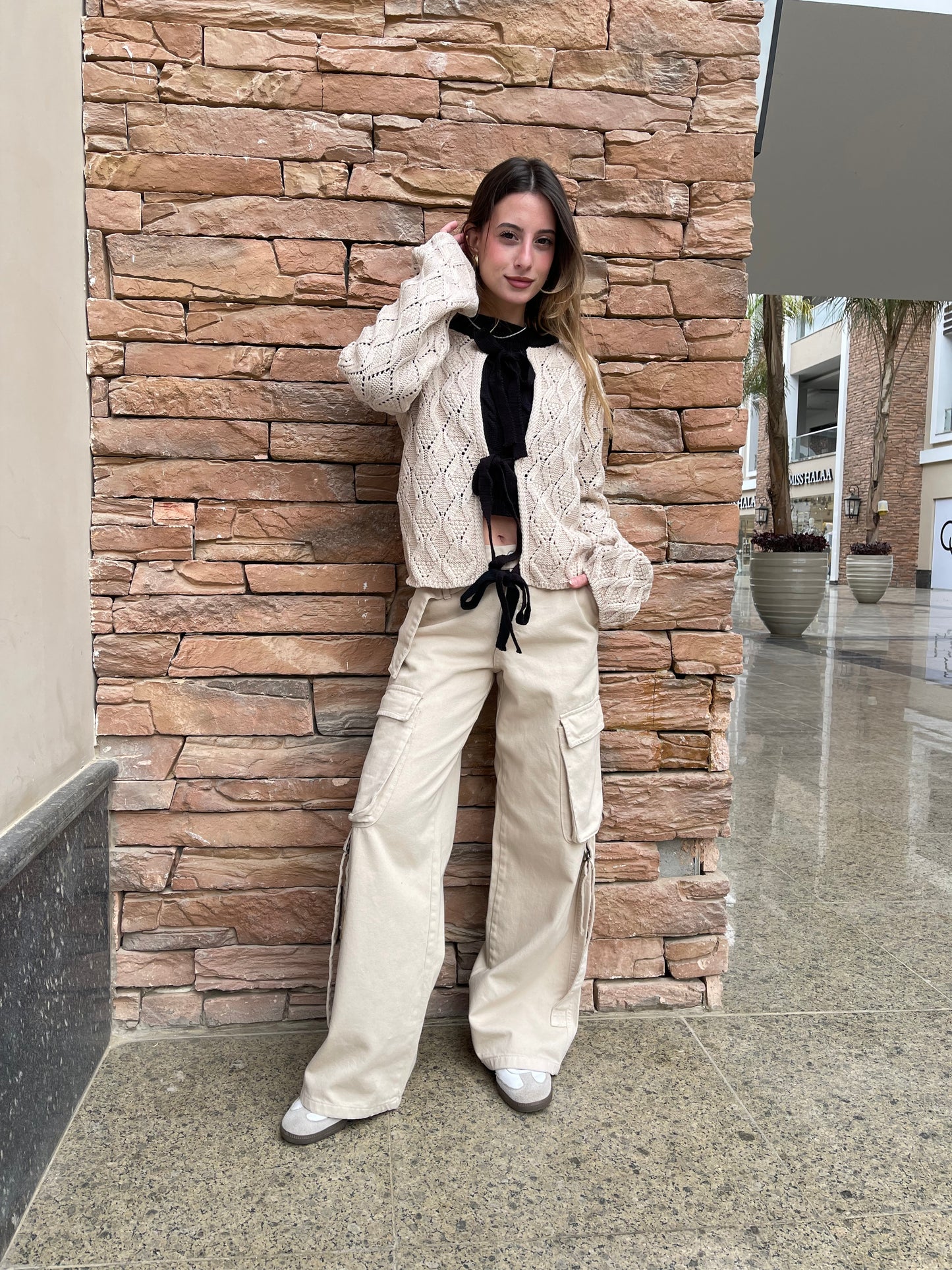 Utility Wide-Leg Cargo Pants