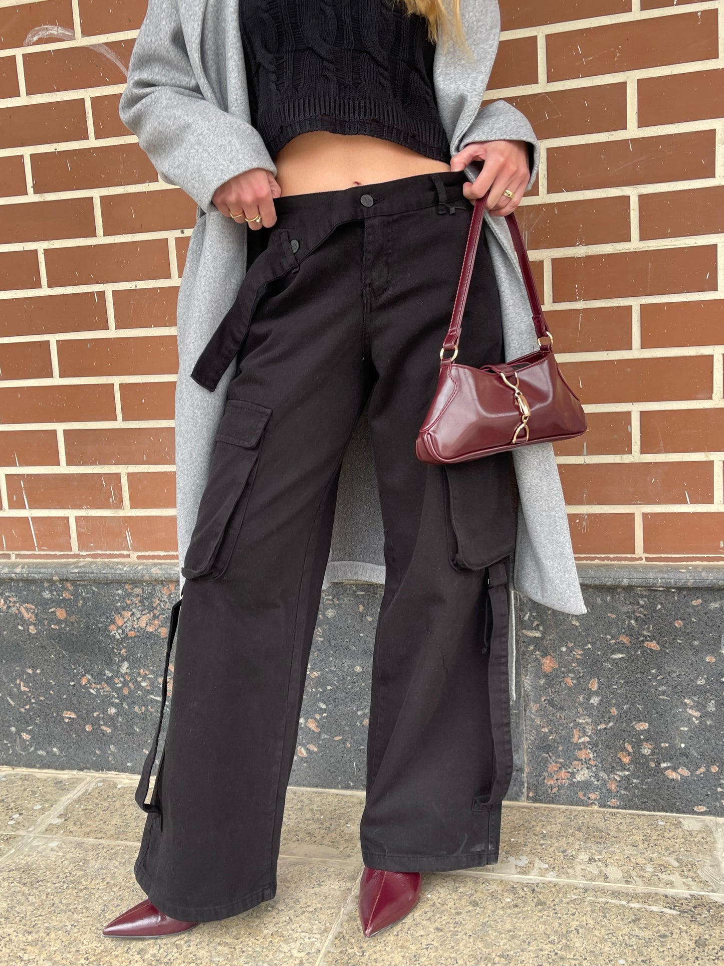 Utility Wide-Leg Cargo Pants